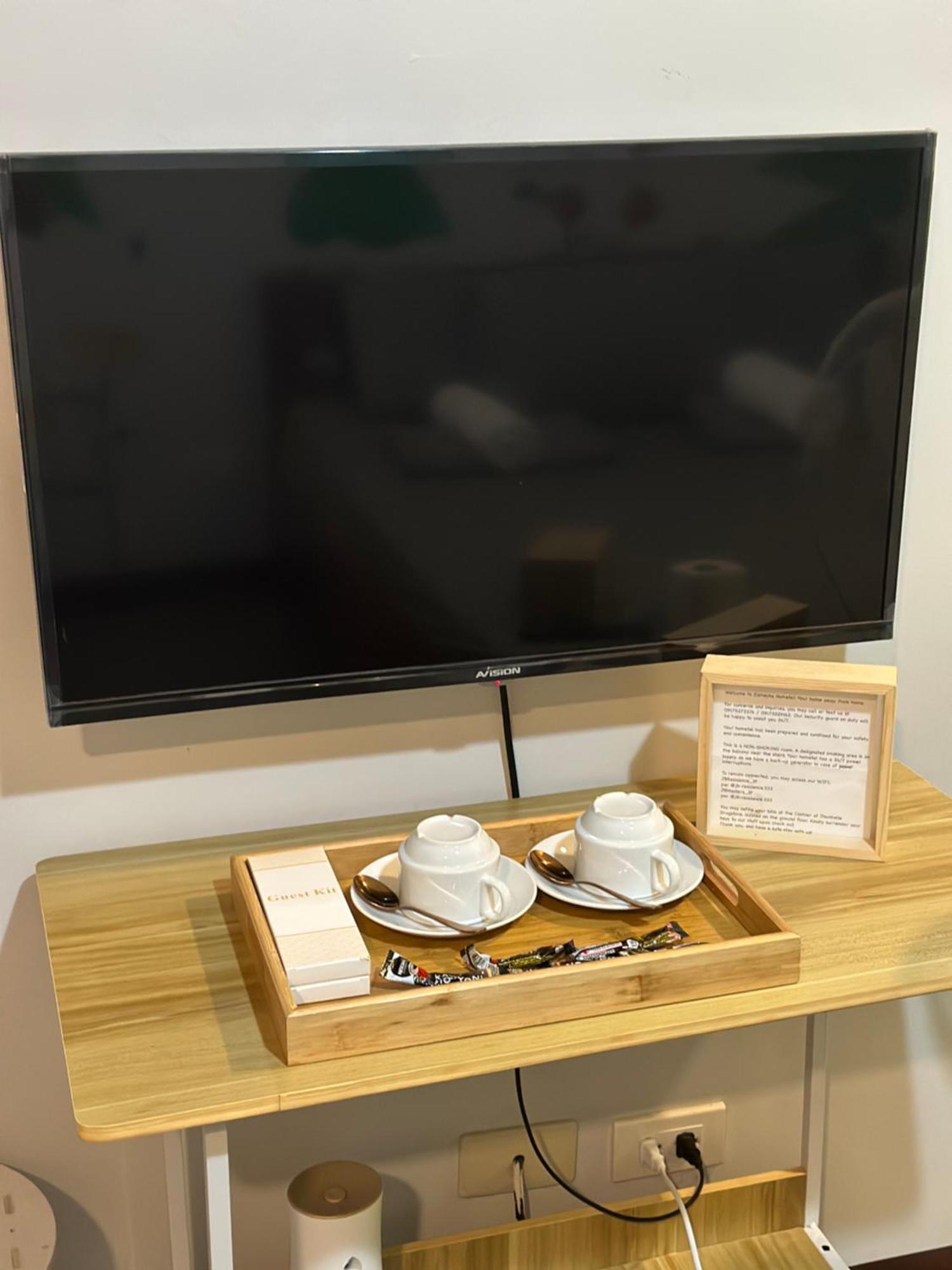 Zj Hometel كورون المظهر الخارجي الصورة